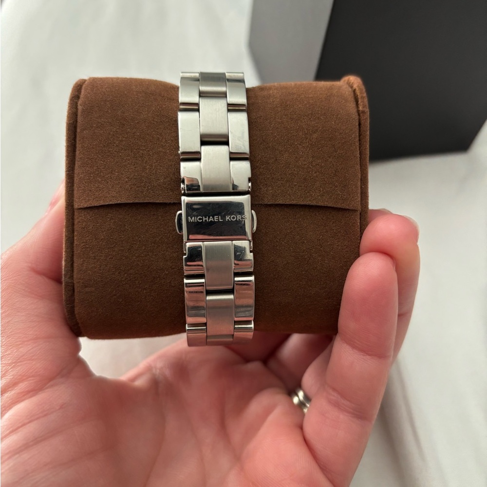 Michael Kors Silver Timepiece With Sparkling Bezel - image 5